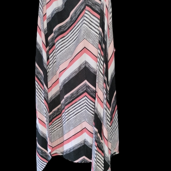 Long high low skirt 12-14 - Picture 5 of 7